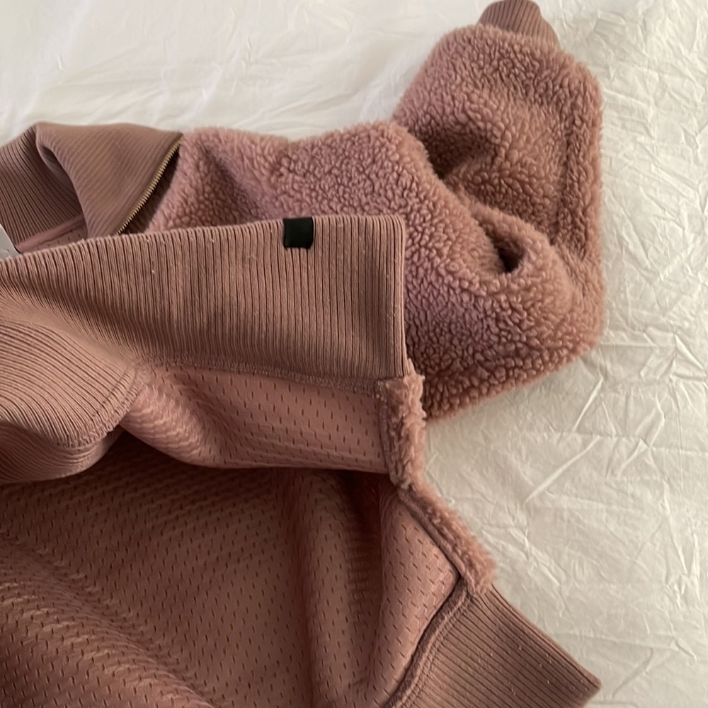 Varley pullover - Picture 4 of 7